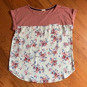 Mason & Belle mixed media top size M